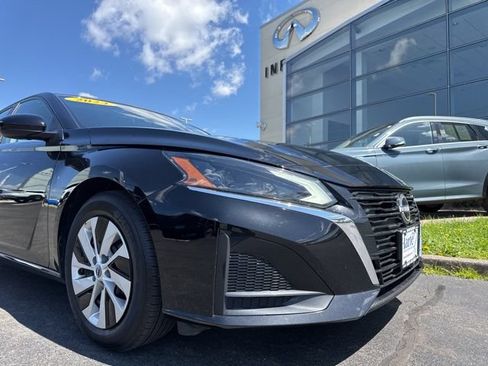 Used 2024 Nissan Altima 2.5 S FWD image 21