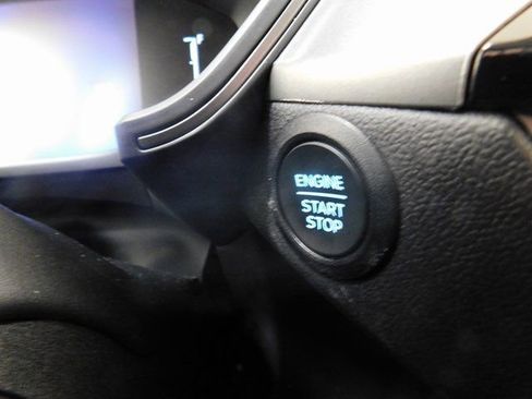 Used 2025 Ford Escape Active image 23