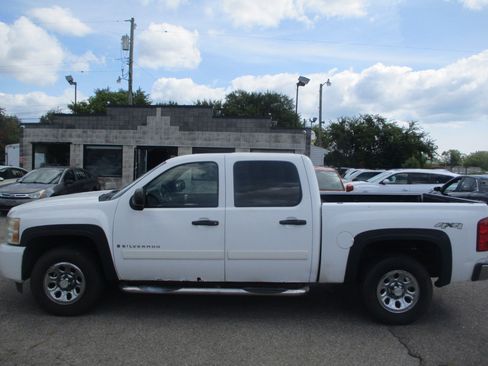 Used 2008 Chevrolet Silverado 1500 LT image 4