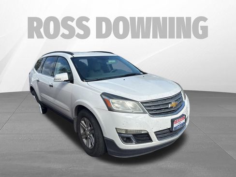 Used 2014 Chevrolet Traverse LT image 3