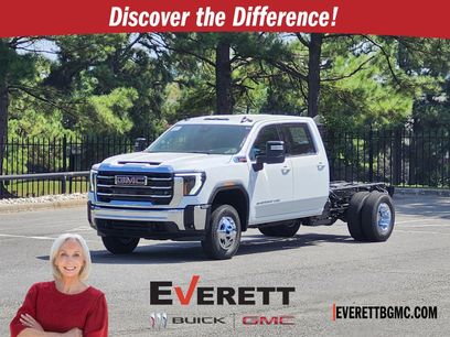 New 2026 GMC Sierra 3500 SLE w/ SLE Convenience Package