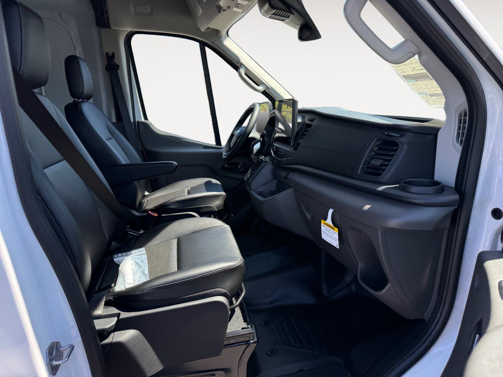 New 2026 Ford Transit 250 148 Medium Roof RWD image 19
