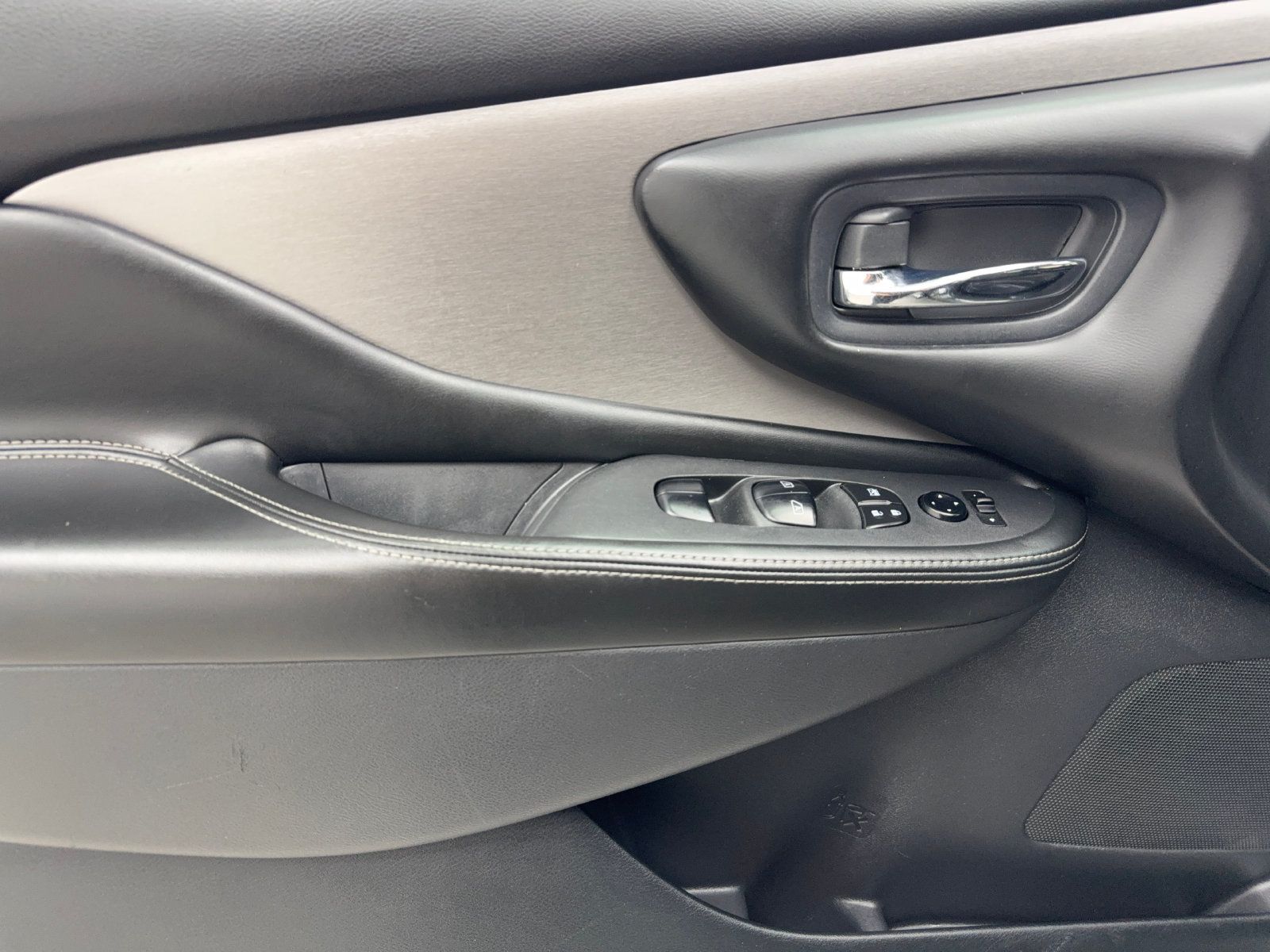 Used 2020 Nissan Murano S w/ Technology Package FWD image 34