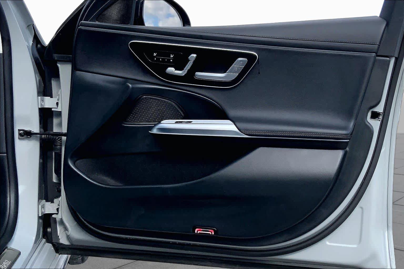 Used 2025 Mercedes-Benz E 350 Sedan image 22