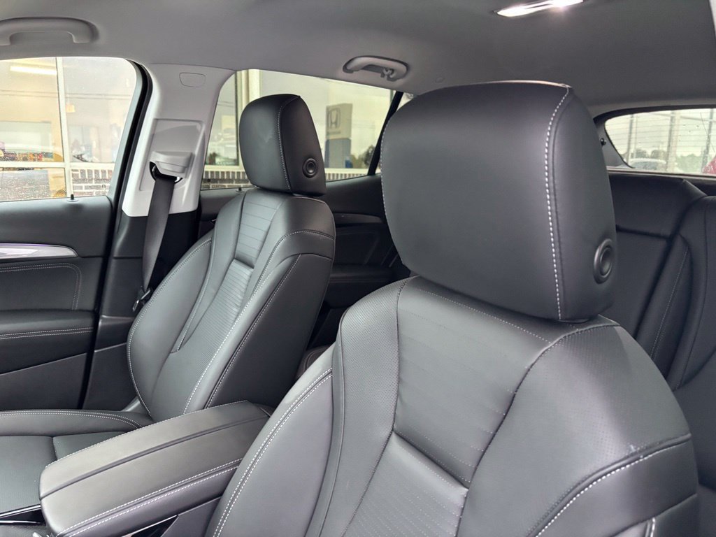 Used 2024 Buick Envision Preferred AWD/4WD image 10
