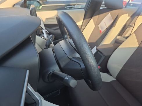 Used 2026 Toyota Corolla LE image 11