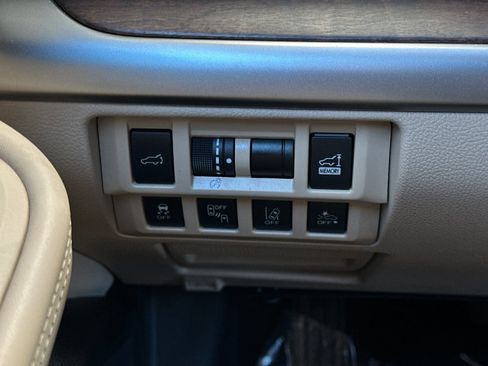 Used 2019 Subaru Outback 2.5i Limited image 33