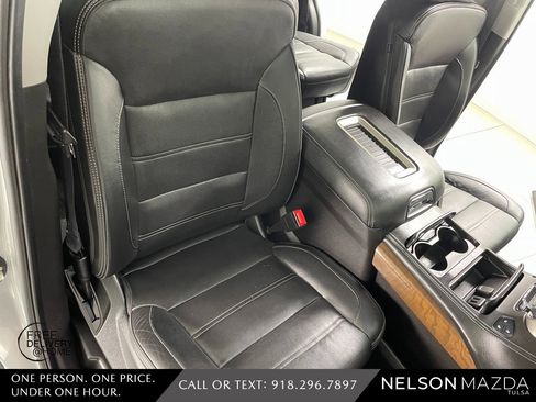 Used 2018 GMC Yukon Denali w/ Denali Ultimate Package image 60
