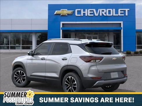 New 2026 Chevrolet TrailBlazer LT w/ Convenience Package AWD/4WD image 3