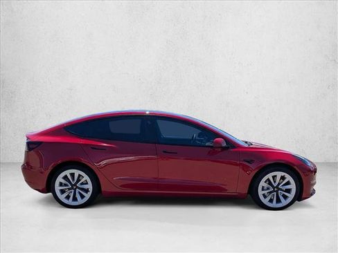 Used 2022 Tesla Model 3 Long Range AWD/4WD image 4