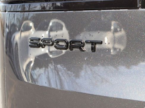 New 2026 Land Rover Range Rover Sport Dynamic SE AWD/4WD image 8