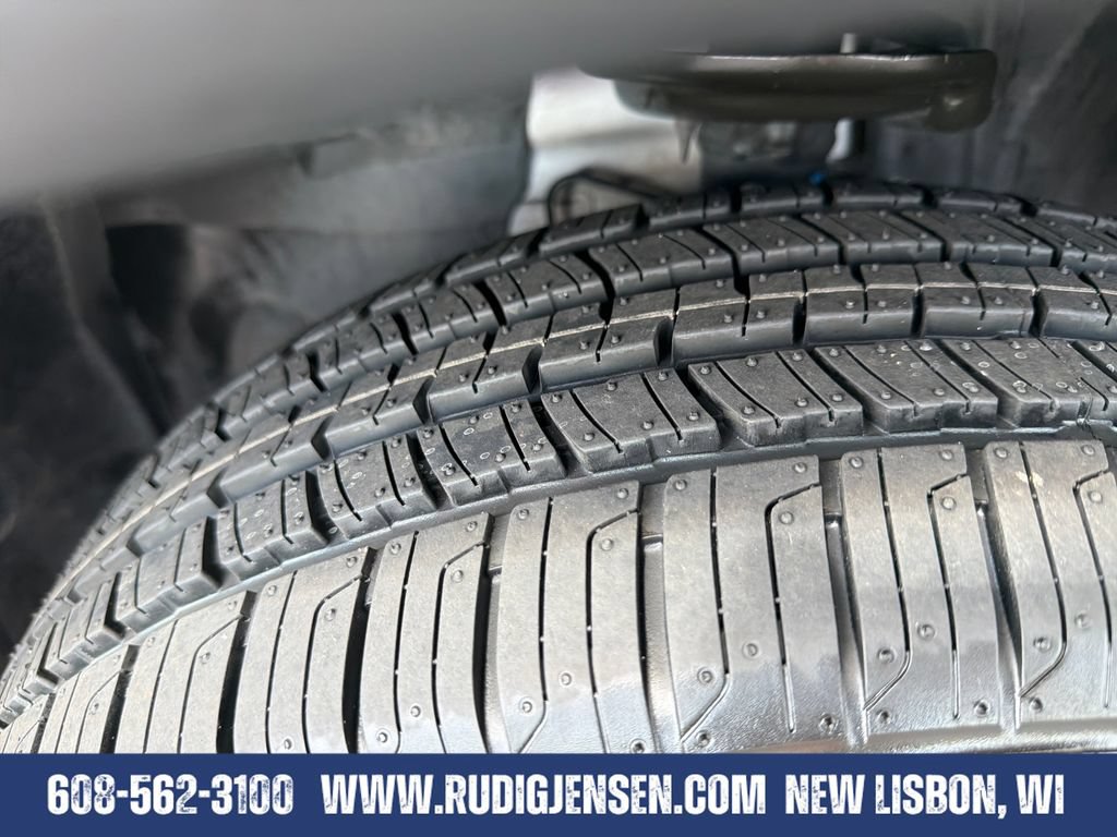 Used 2025 Jeep Compass Trailhawk AWD/4WD image 29