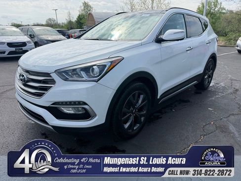 Used 2017 Hyundai Santa Fe Sport image 1