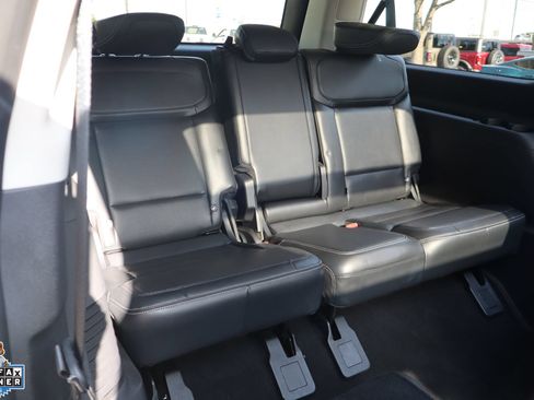 Used 2025 Ford Expedition Max Platinum AWD/4WD image 27