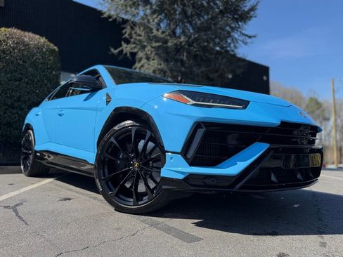 Used 2024 Lamborghini Urus S image 7