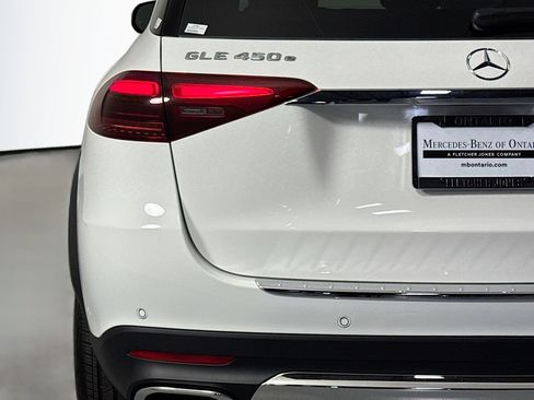 New 2026 Mercedes-Benz GLE 450e 4MATIC image 14