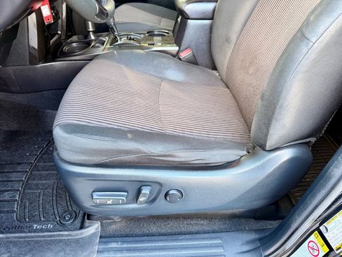 Used 2016 Toyota 4Runner Trail AWD/4WD image 7