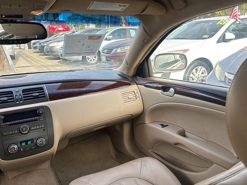 Used 2011 Buick Lucerne CXL w/ Driver Confidence Package image 30