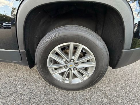 Used 2023 Chevrolet Traverse LT w/ LPO, Floor Liner Package AWD/4WD image 32