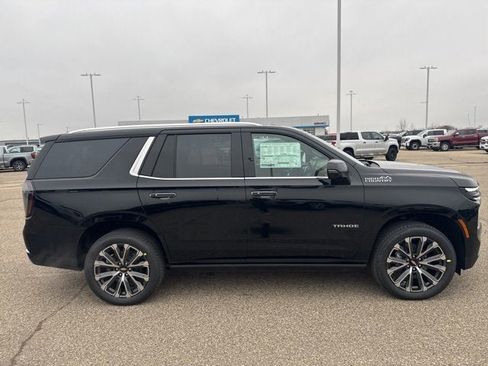 New 2026 Chevrolet Tahoe High Country image 2