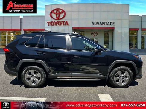 Certified 2023 Toyota RAV4 XLE AWD/4WD image 5