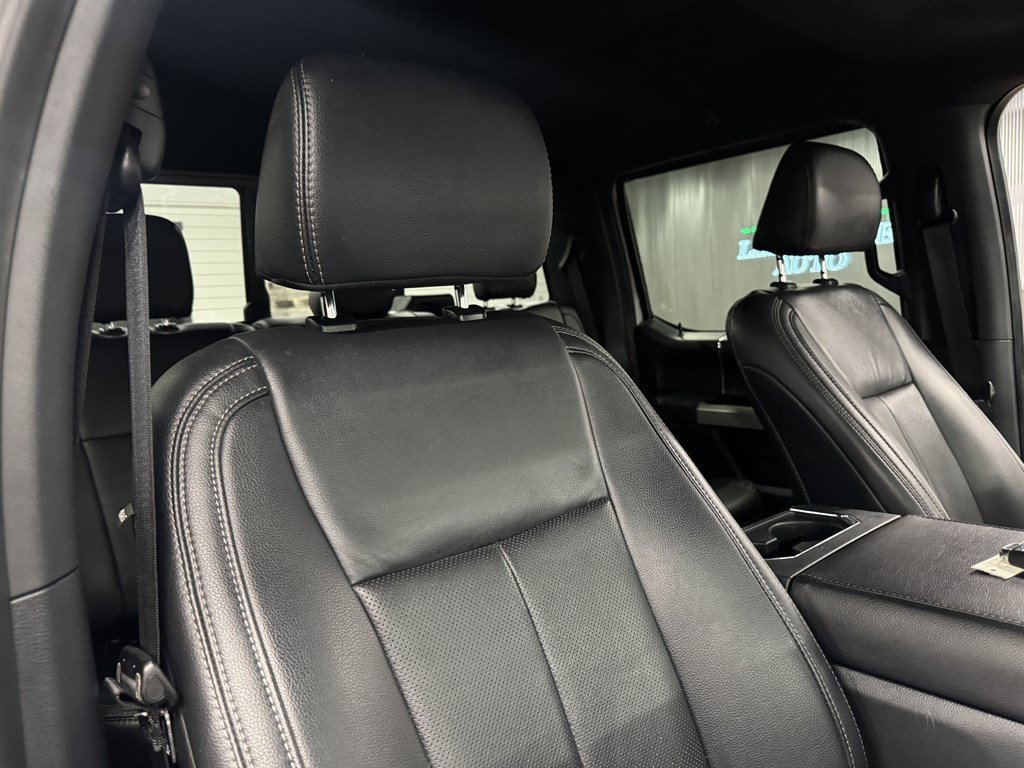 Used 2022 Ford F250 Lariat w/ Lariat Ultimate Package AWD/4WD image 38