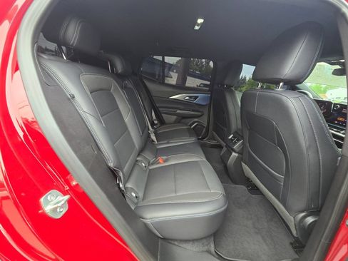 Used 2025 Chevrolet Equinox EV LT w/ Convenience Package FWD image 12