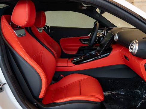 Used 2025 Mercedes-Benz AMG GT 63 image 20