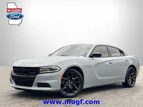 Used 2021 Dodge Charger SXT w/ Blacktop Package image 1