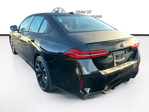 New 2027 BMW 530i w/ M Sport Package RWD image 4