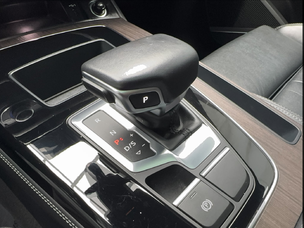 Used 2023 Audi Q5 2.0T Premium Plus w/ Premium Plus Package AWD/4WD image 48
