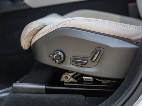New 2026 Volvo XC90 T8 Ultra AWD/4WD image 35