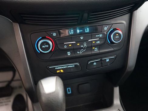 Used 2017 Ford Escape SE FWD image 35