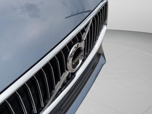 Used 2021 Volvo XC60 T5 Inscription image 11