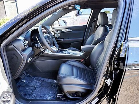 Certified 2024 Dodge Hornet R/T Plus image 14