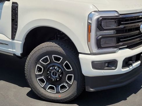 New 2025 Ford F350 Platinum image 5