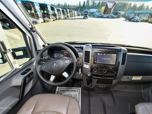Used 2018 Mercedes-Benz Sprinter 3500 image 13