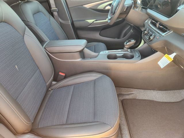 New 2026 Buick Envista Sport Touring FWD image 12