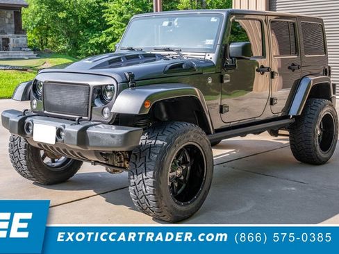 Used 2016 Jeep Wrangler Unlimited Rubicon w/ Connectivity Group image 1
