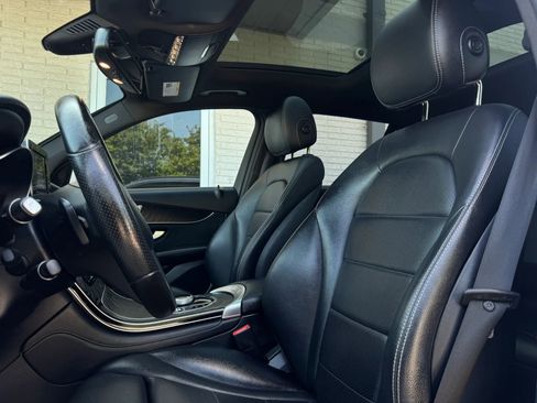 Used 2018 Mercedes-Benz GLC 300 image 14