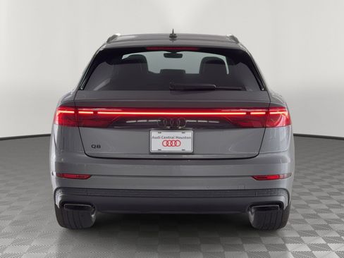 Certified 2025 Audi Q8 Premium Plus w/ Premium Plus Package AWD/4WD image 10