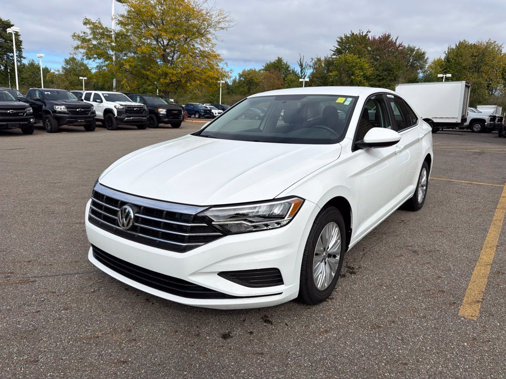 Used 2019 Volkswagen Jetta S w/ Driver Assistance Package FWD image 2