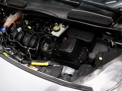 Certified 2021 Ford Transit Connect XL image 17