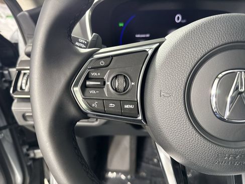Used 2026 Acura MDX SH-AWD image 13