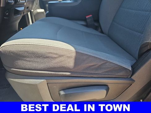 Used 2022 RAM 1500 Classic SLT w/ Electronics Group AWD/4WD image 28
