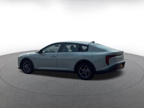 Used 2026 Kia K4 FWD image 8