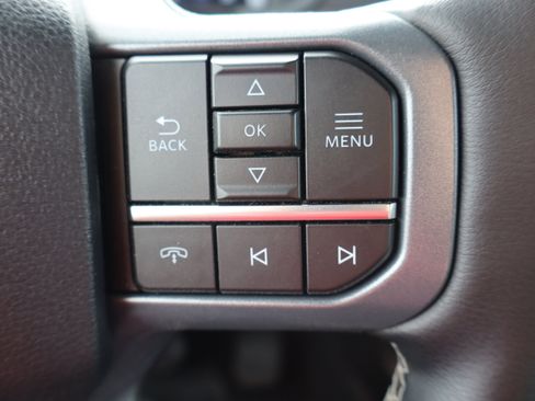 Used 2025 Ford F150 Lariat image 17