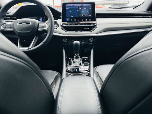 Used 2023 Jeep Compass Limited w/ Elite Group image 27