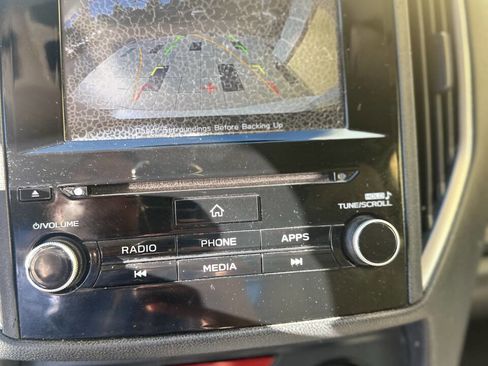 Used 2019 Subaru Impreza 2.0i Premium image 22