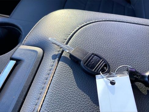 Used 2017 RAM 1500 Tradesman image 25